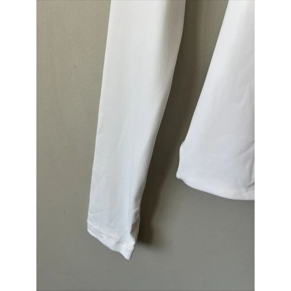 Second Skin by RD Long Sleeve White Fitted Top with Thumbholes Size Small NWT